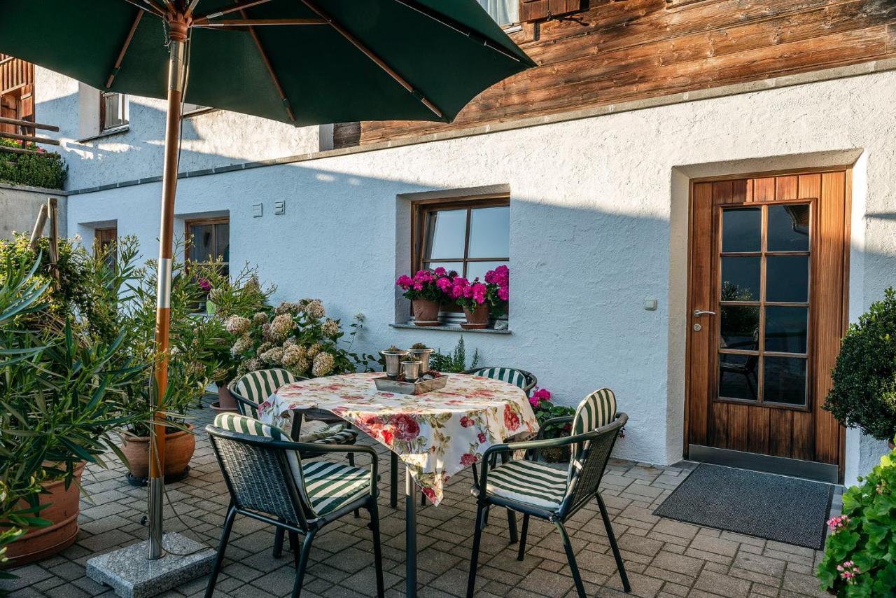 Ferienwohnung Haus Battlogg Bartholomäberg Exterior foto